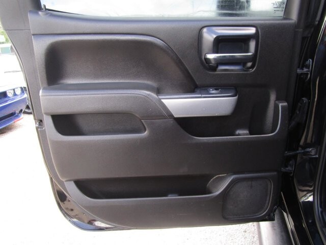 2015 Chevrolet Silverado 2500 in Tampa, FL 33604-6914 - 2074153 16