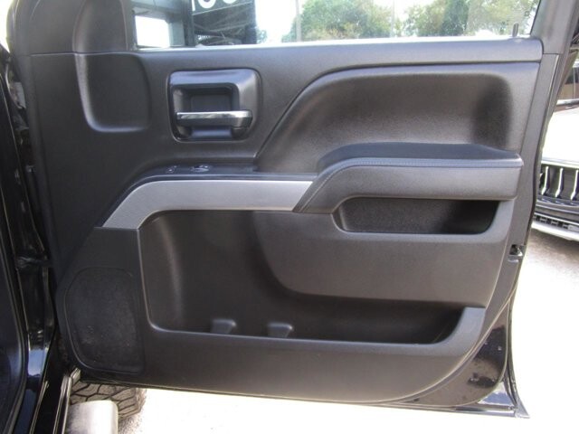 2015 Chevrolet Silverado 2500 in Tampa, FL 33604-6914 - 2074153 15