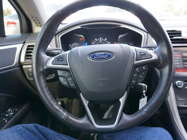 2014 Ford Fusion in Warren, OH 44484 - 2077561 5