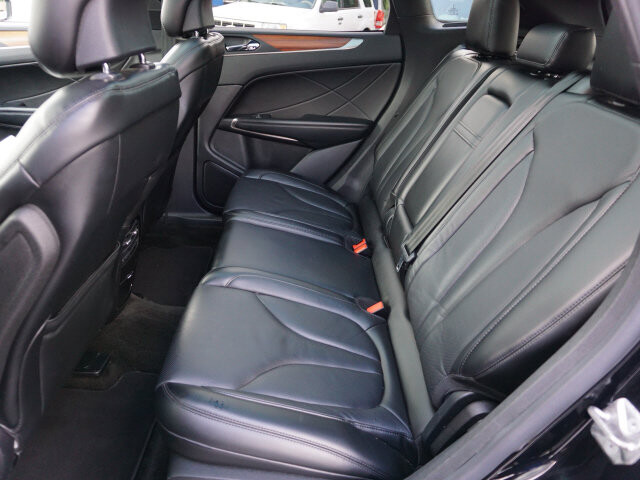 2016 Lincoln MKC in Warren, OH 44484 - 2077565 11