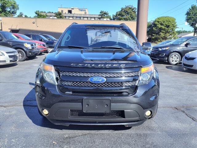 2015 Ford Explorer in Warren, OH 44484 - 2077567 2