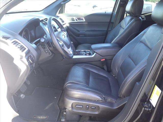 2015 Ford Explorer in Warren, OH 44484 - 2077567 9