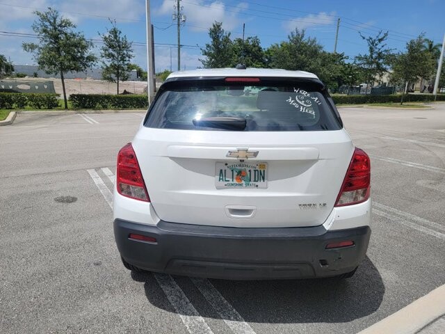 2016 Chevrolet Trax in Pompano Beach, FL 33064 - 2083444 4