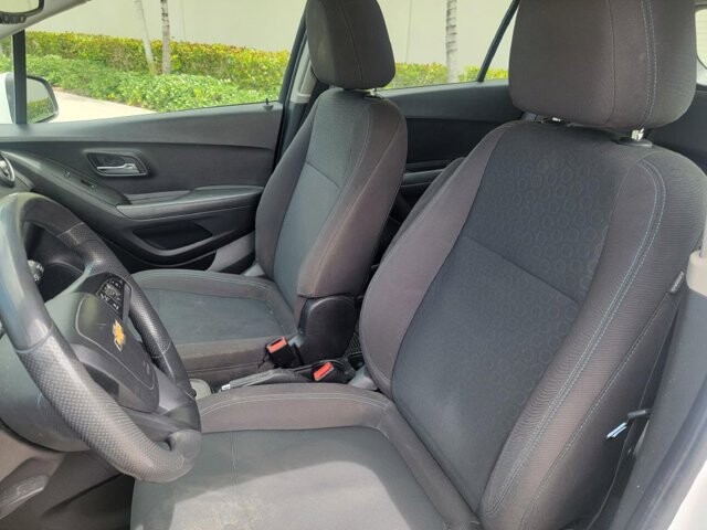 2016 Chevrolet Trax in Pompano Beach, FL 33064 - 2083444 12