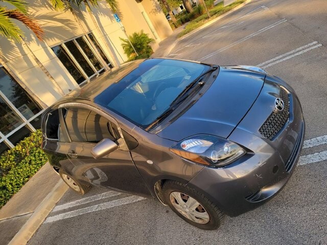 2008 Toyota Yaris in Pompano Beach, FL 33064 - 2087646 9