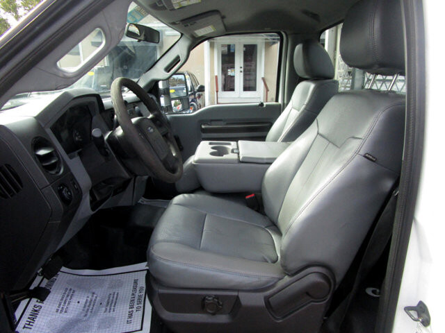 2013 Ford F250 in Tampa, FL 33604-6914 - 2088723 53