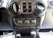 2012 Jeep Wrangler in Tampa, FL 33604-6914 - 2089990 5