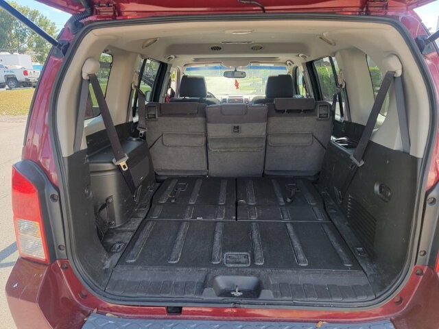 2006 Nissan Pathfinder in Pompano Beach, FL 33064 - 2094015 14