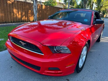 2014 Ford Mustang in Hollywood, FL 33023-1906