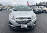 2015 Chevrolet Trax in North Little Rock, AR 72117-1620 - 2094798 3