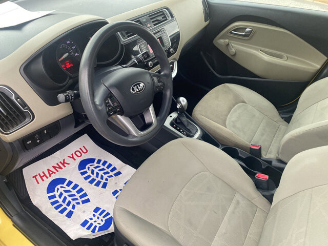 2016 Kia Rio in Winston-Salem, NC 27105 - 2094951 3
