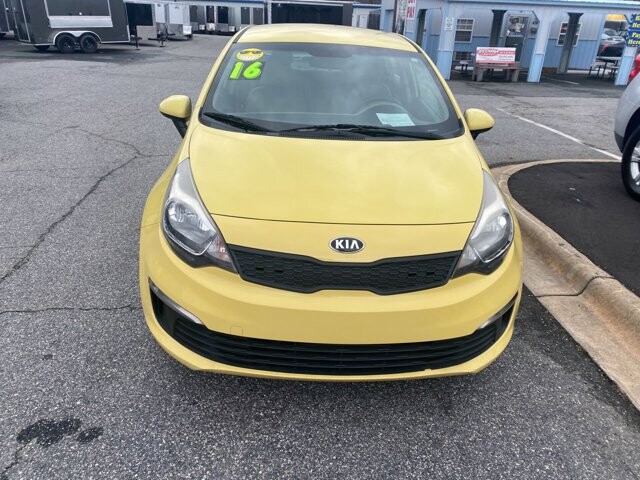 2016 Kia Rio in Winston-Salem, NC 27105 - 2094951 7
