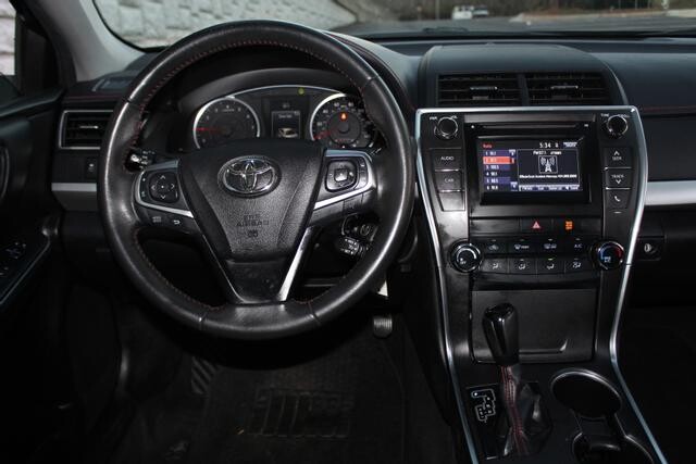 2017 Toyota Camry in Decatur, GA 30032 - 2097378 113