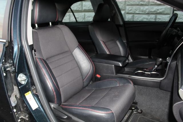 2017 Toyota Camry in Decatur, GA 30032 - 2097378 120