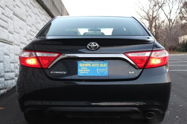 2017 Toyota Camry in Decatur, GA 30032 - 2097378 107