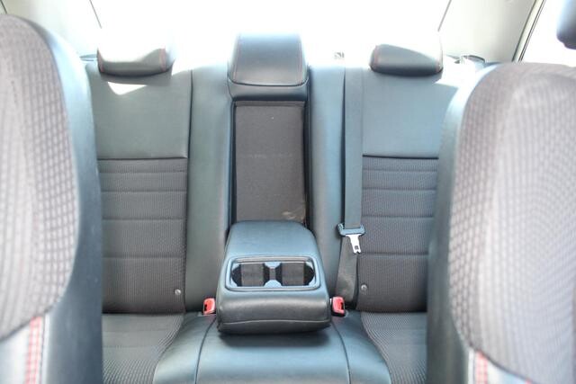 2017 Toyota Camry in Decatur, GA 30032 - 2097378 59