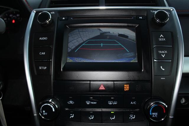 2017 Toyota Camry in Decatur, GA 30032 - 2097378 117