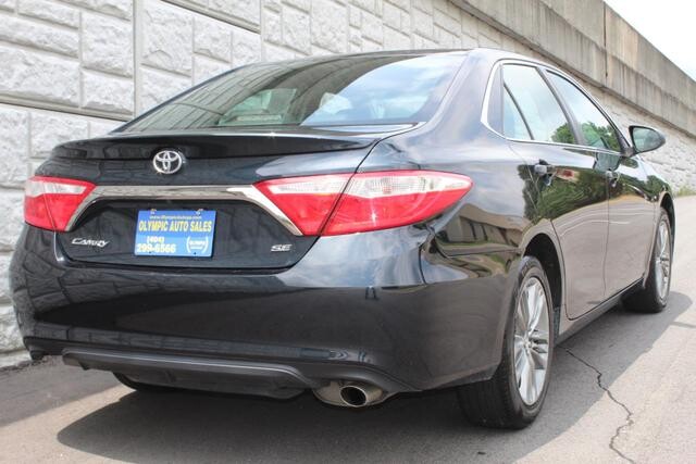 2017 Toyota Camry in Decatur, GA 30032 - 2097378 71