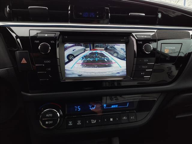 2016 Toyota Corolla in Warren, OH 44484 - 2099677 9