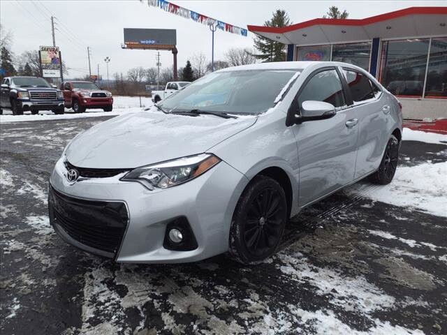 2016 Toyota Corolla in Warren, OH 44484 - 2099677