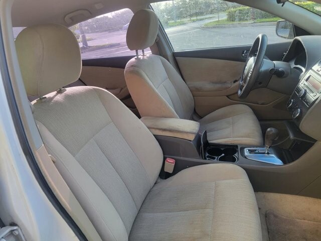 2011 Nissan Altima in Pompano Beach, FL 33064 - 2100486 9