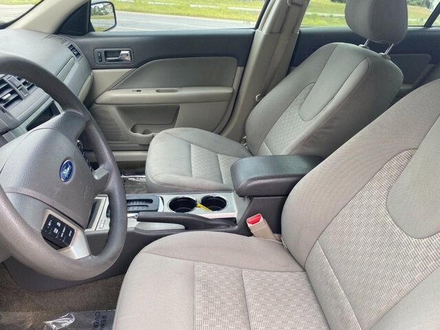 2012 Ford Fusion in Commerce, GA 30529 - 2101070 42