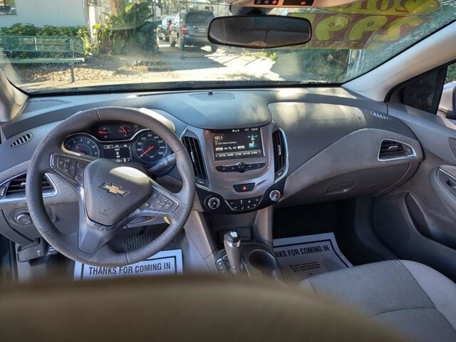 2018 Chevrolet Cruze in Longwood, FL 32750 - 2103326 21