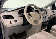 2012 Toyota Sienna in Chantilly, VA 20152 - 2104240 17