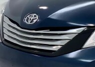 2012 Toyota Sienna in Chantilly, VA 20152 - 2104240 27