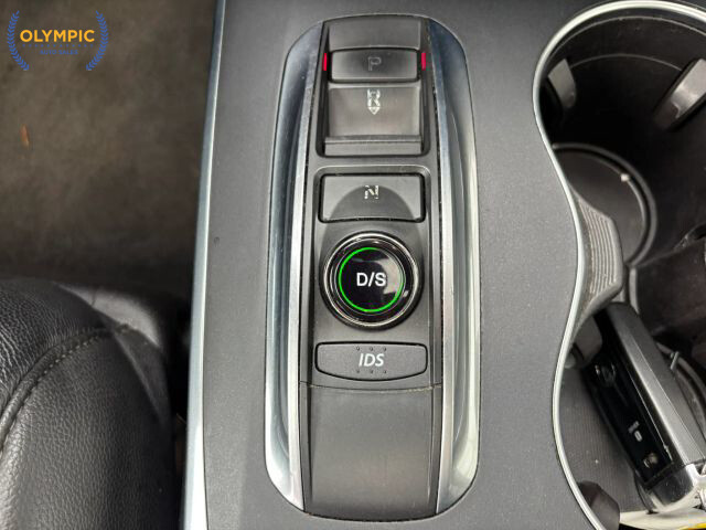 2016 Acura MDX in Decatur, GA 30032 - 2104349 28