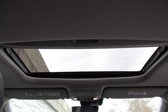 2016 Acura MDX in Decatur, GA 30032 - 2104349 112