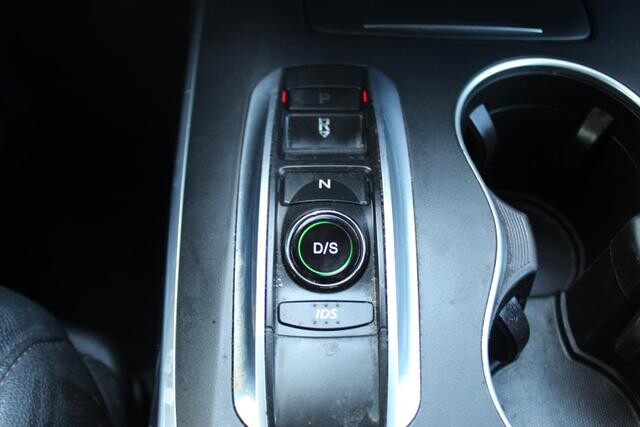 2016 Acura MDX in Decatur, GA 30032 - 2104349 74