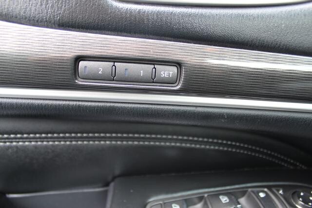 2017 INFINITI QX60 in Decatur, GA 30032 - 2104351 159