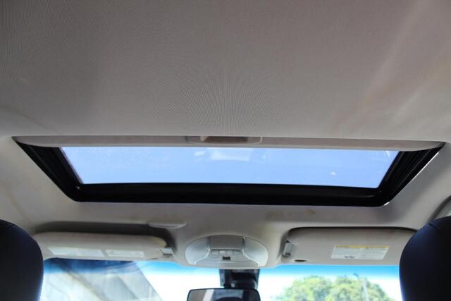 2017 INFINITI QX60 in Decatur, GA 30032 - 2104351 77