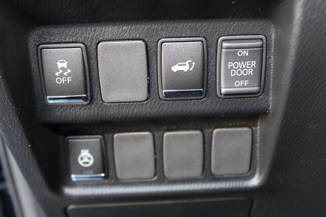 2017 INFINITI QX60 in Decatur, GA 30032 - 2104351 119