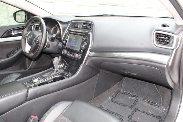 2016 Nissan Maxima in Decatur, GA 30032 - 2113251 96