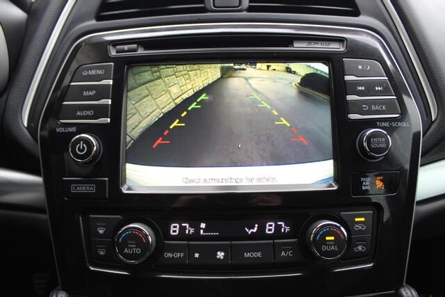 2016 Nissan Maxima in Decatur, GA 30032 - 2113251 101