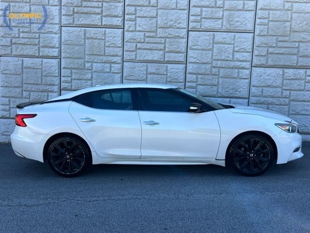 2016 Nissan Maxima in Decatur, GA 30032 - 2113251 8