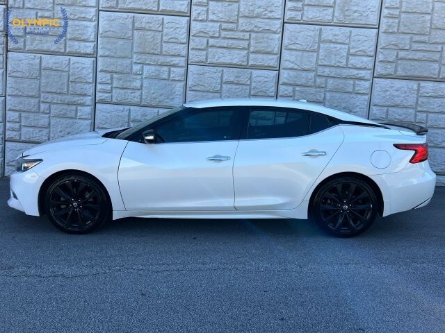 2016 Nissan Maxima in Decatur, GA 30032 - 2113251 7