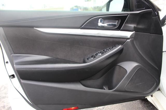 2016 Nissan Maxima in Decatur, GA 30032 - 2113251 80