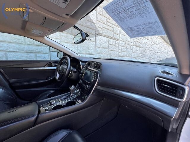2016 Nissan Maxima in Decatur, GA 30032 - 2113251 22