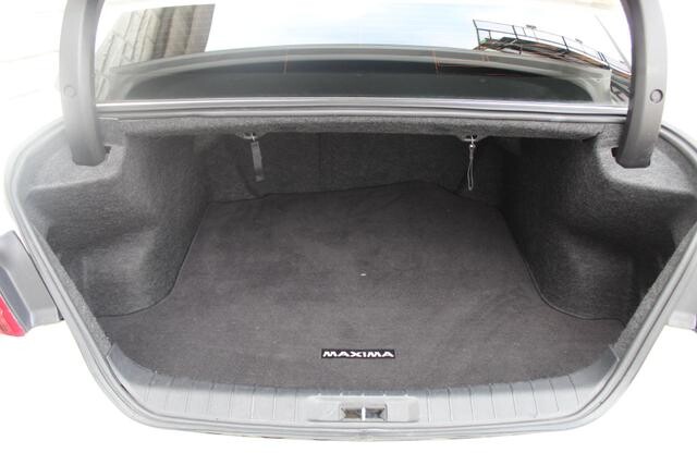 2016 Nissan Maxima in Decatur, GA 30032 - 2113251 85