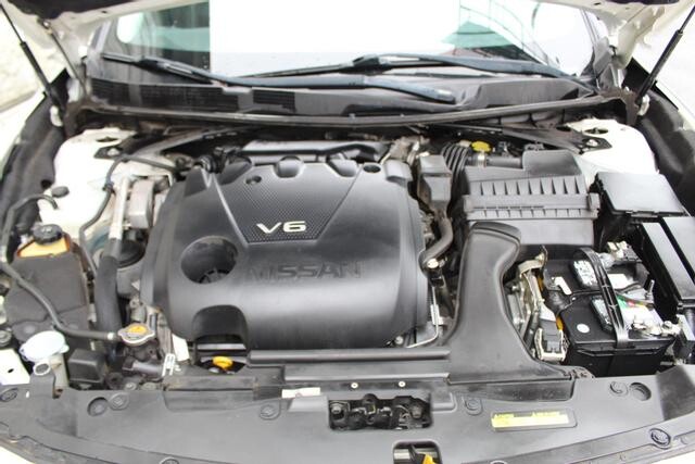2016 Nissan Maxima in Decatur, GA 30032 - 2113251 124