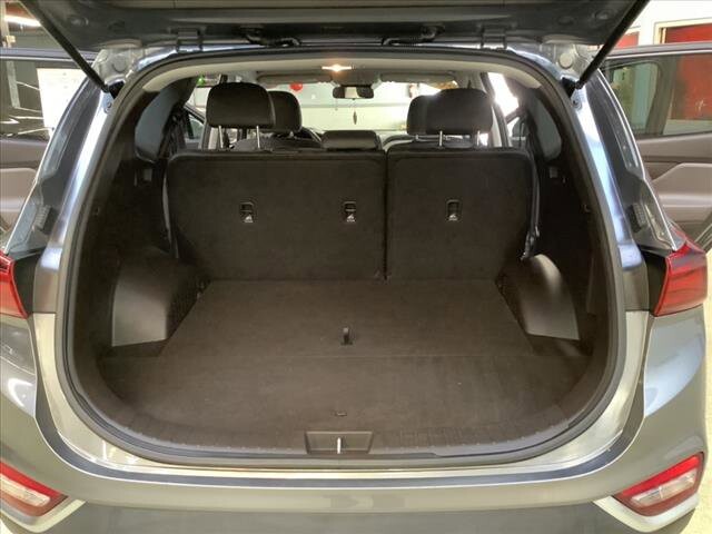 2019 Hyundai Santa Fe in Chicago, IL 60659 - 2113577 18