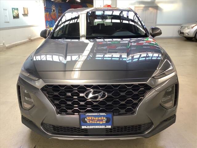 2019 Hyundai Santa Fe in Chicago, IL 60659 - 2113577 8