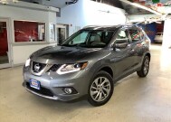 2015 Nissan Rogue in Chicago, IL 60659 - 2113579 1