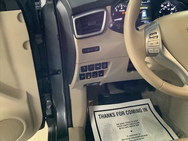 2015 Nissan Rogue in Chicago, IL 60659 - 2113579 9