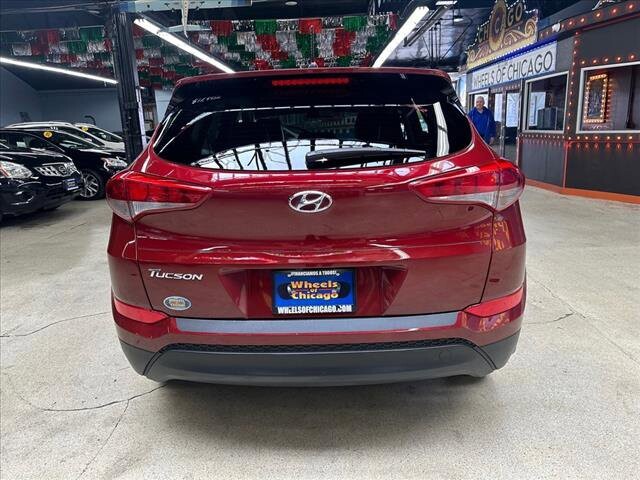 2018 Hyundai Tucson in Chicago, IL 60659 - 2113597 7
