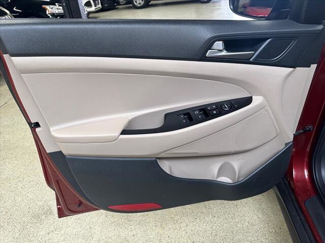 2018 Hyundai Tucson in Chicago, IL 60659 - 2113597 9