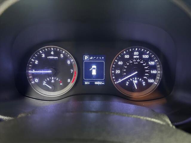 2018 Hyundai Tucson in Chicago, IL 60659 - 2113597 15